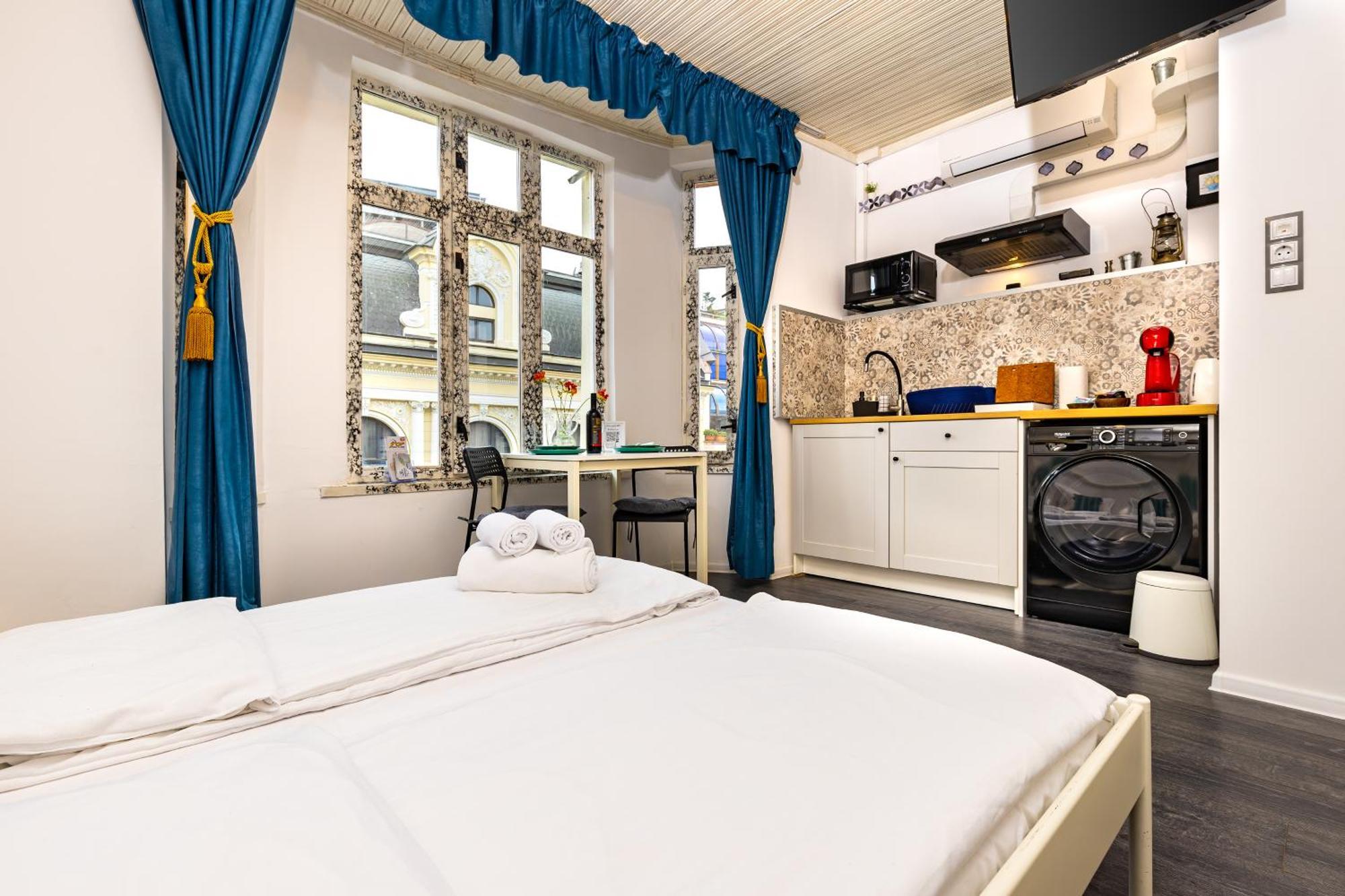 House Of History , Rooms In The Main Street Plovdiv Buitenkant foto